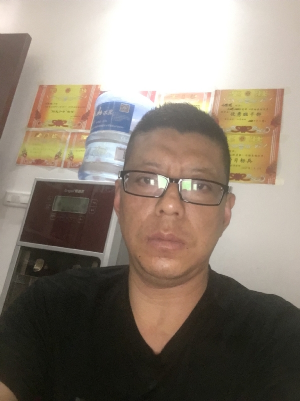 牵手的第二张照片--贵阳残疾人相亲网